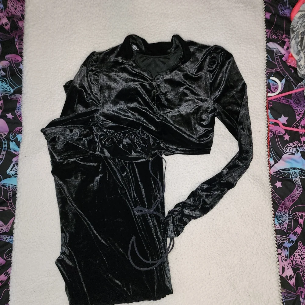 NWT Dolls Kill Luxurious Soft Velor Black Pant And Jacket Set - Picture 6 of 13